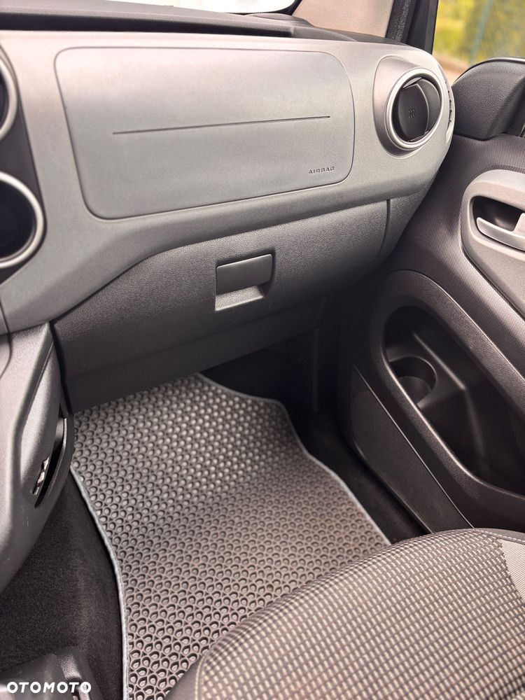 Peugeot Partner 1.6 BlueHDi Outdoor S&S - 9