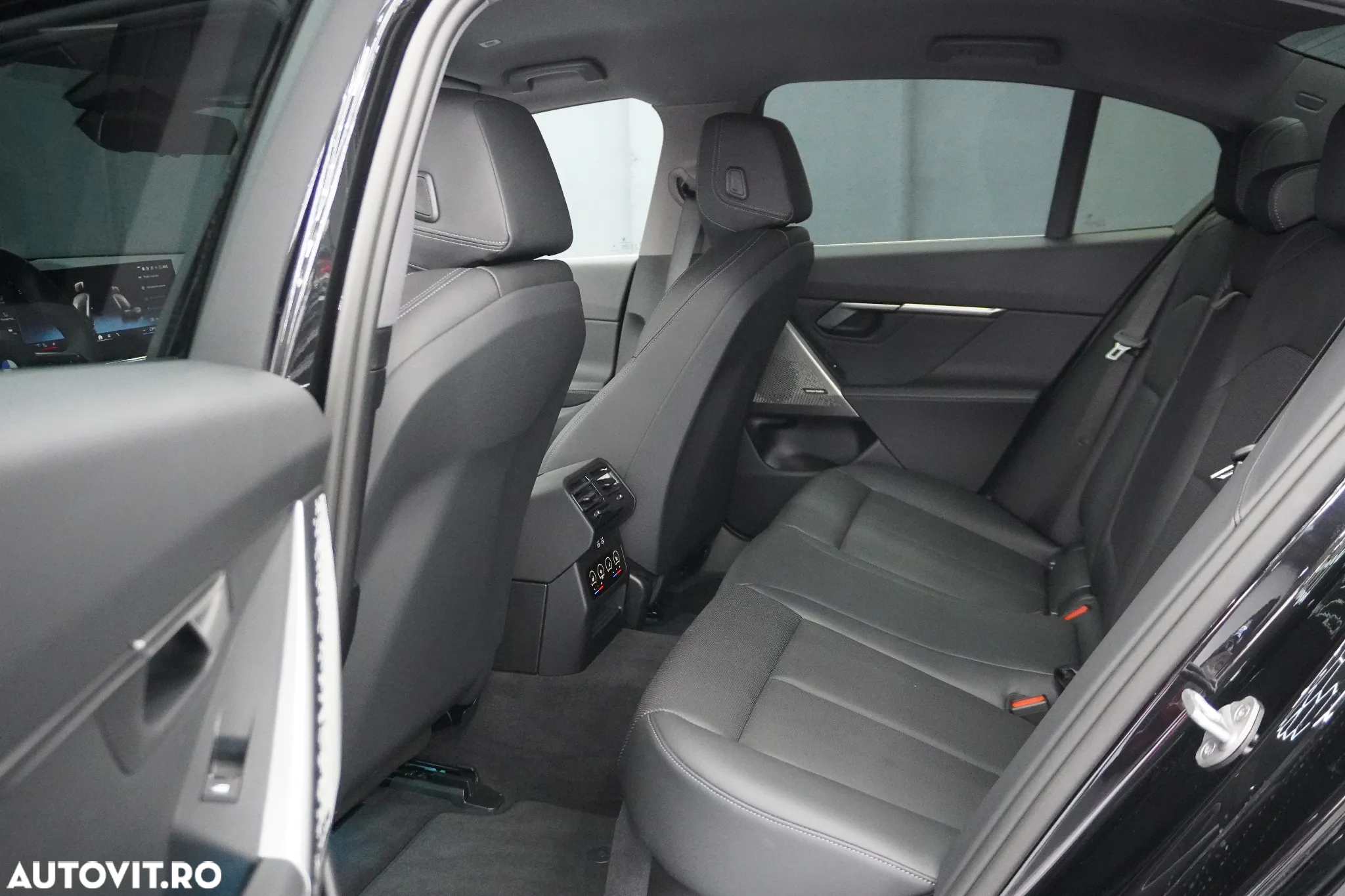 BMW Seria 5 520i Aut. - 11