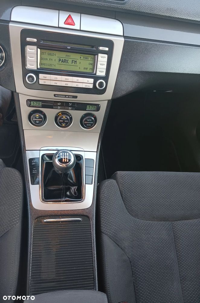 Volkswagen Passat 2.0 TDI 4Motion Comfortline - 5