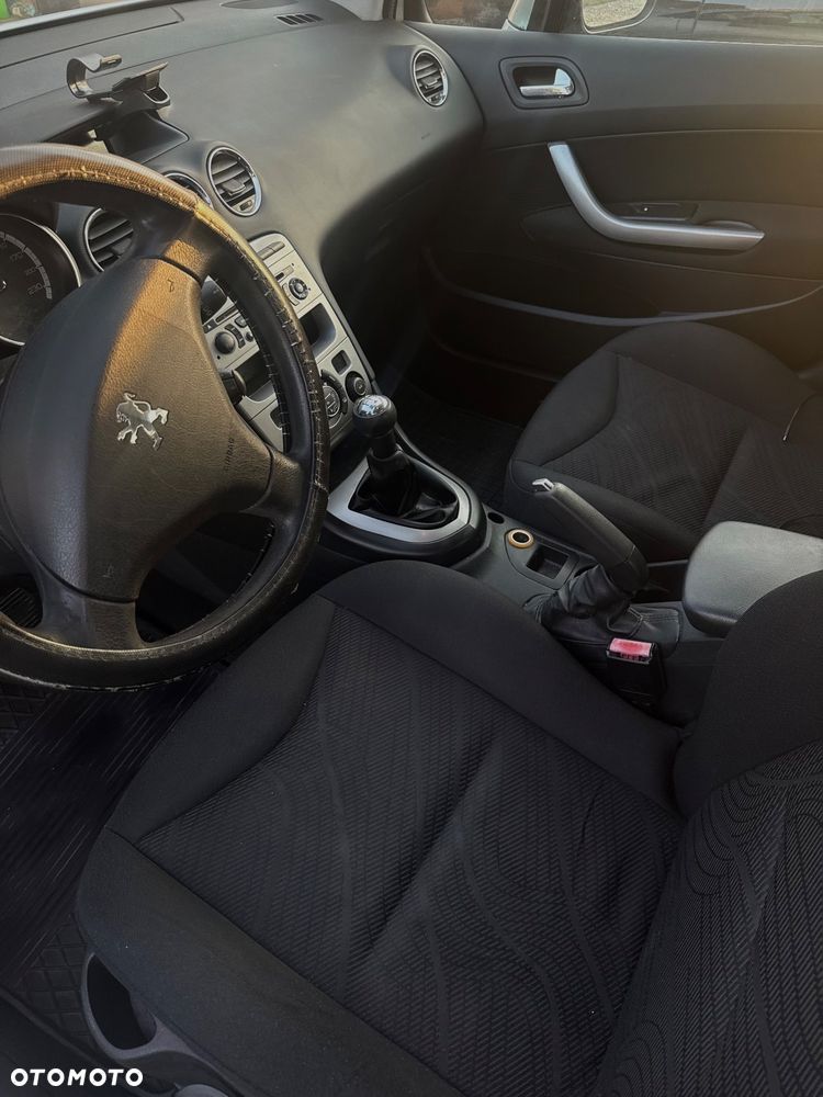 Peugeot 308 1.6 HDi Premium - 2