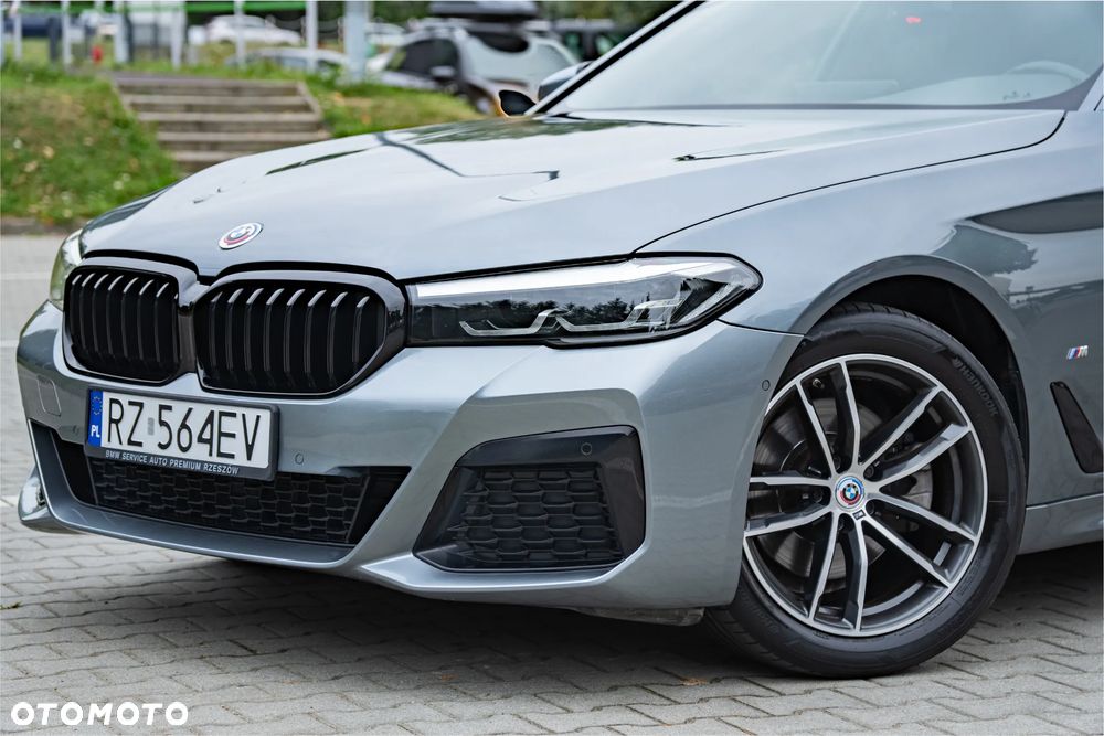BMW Seria 5 520d xDrive MHEV M Sport sport - 11