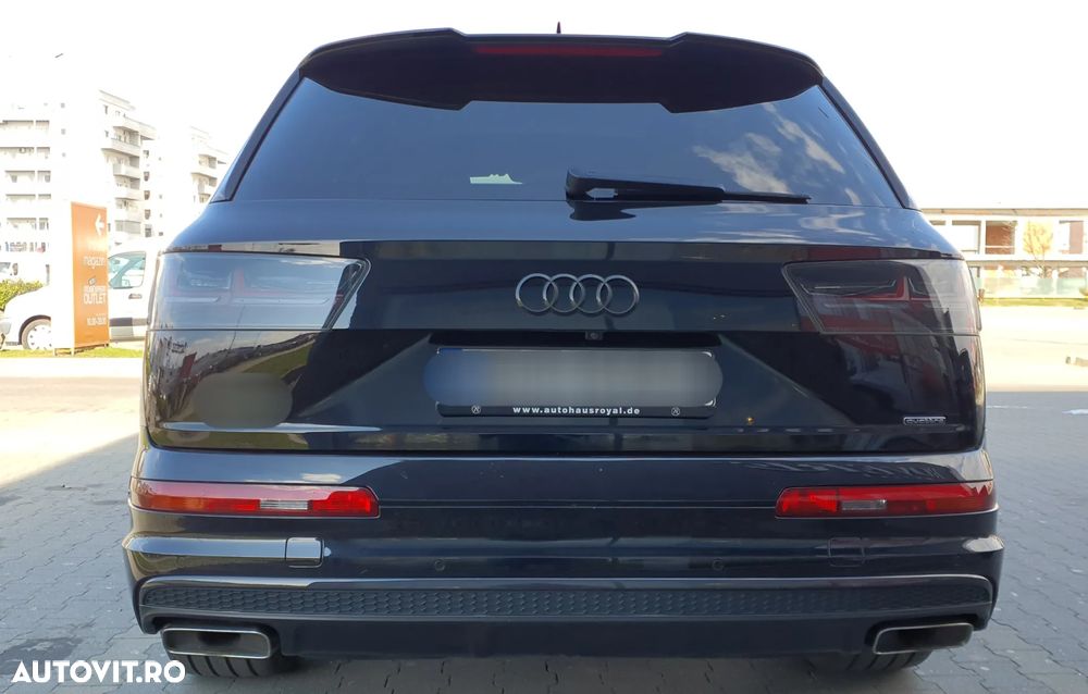 Audi Q7 - 4