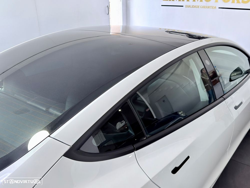 Tesla Model 3 Performance Dual Motor AWD - 11