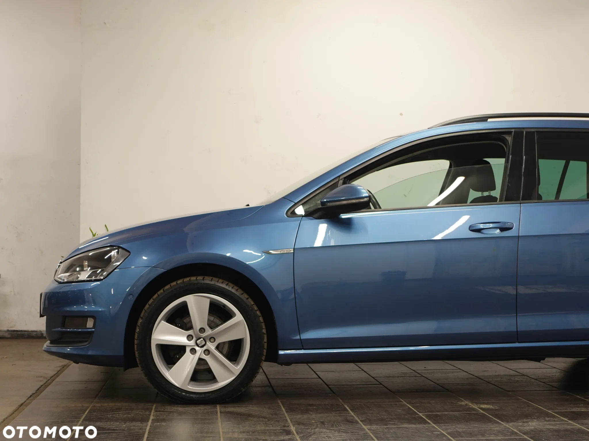 Volkswagen Golf 1.6 TDI 4Motion BlueMotion Technology Cup - 17
