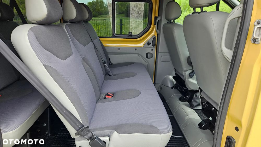 Opel Vivaro - 20