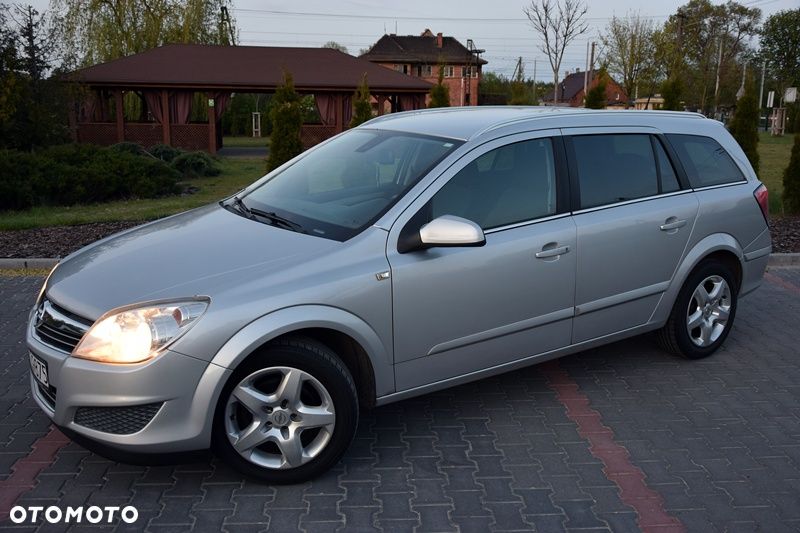 Opel Astra 1.6 Innovation 110 Jahre - 1