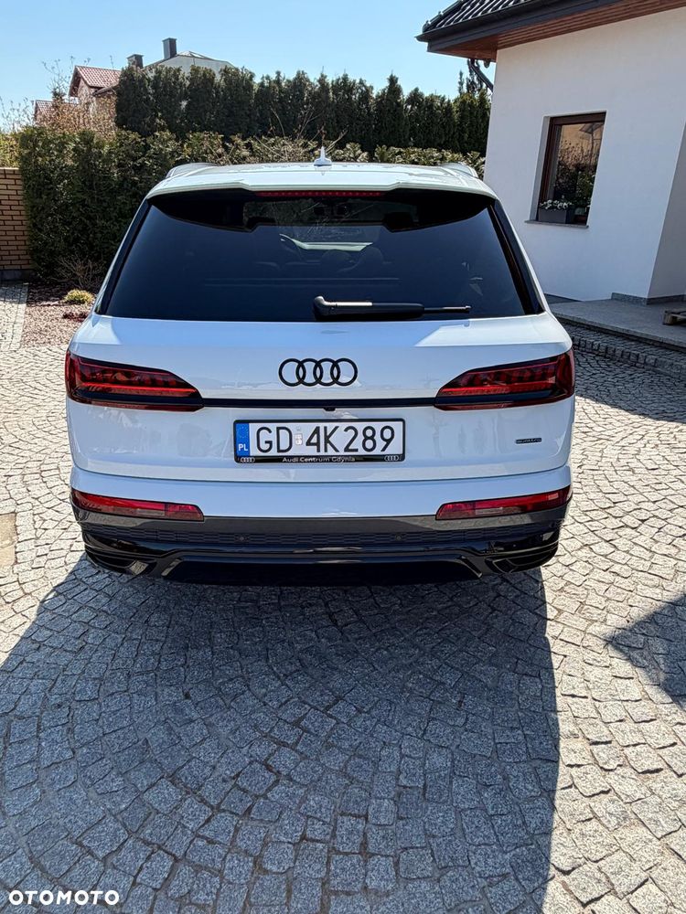 Audi Q7 ver-50-tdi-mhev-quattro-s-line-tiptr - 9