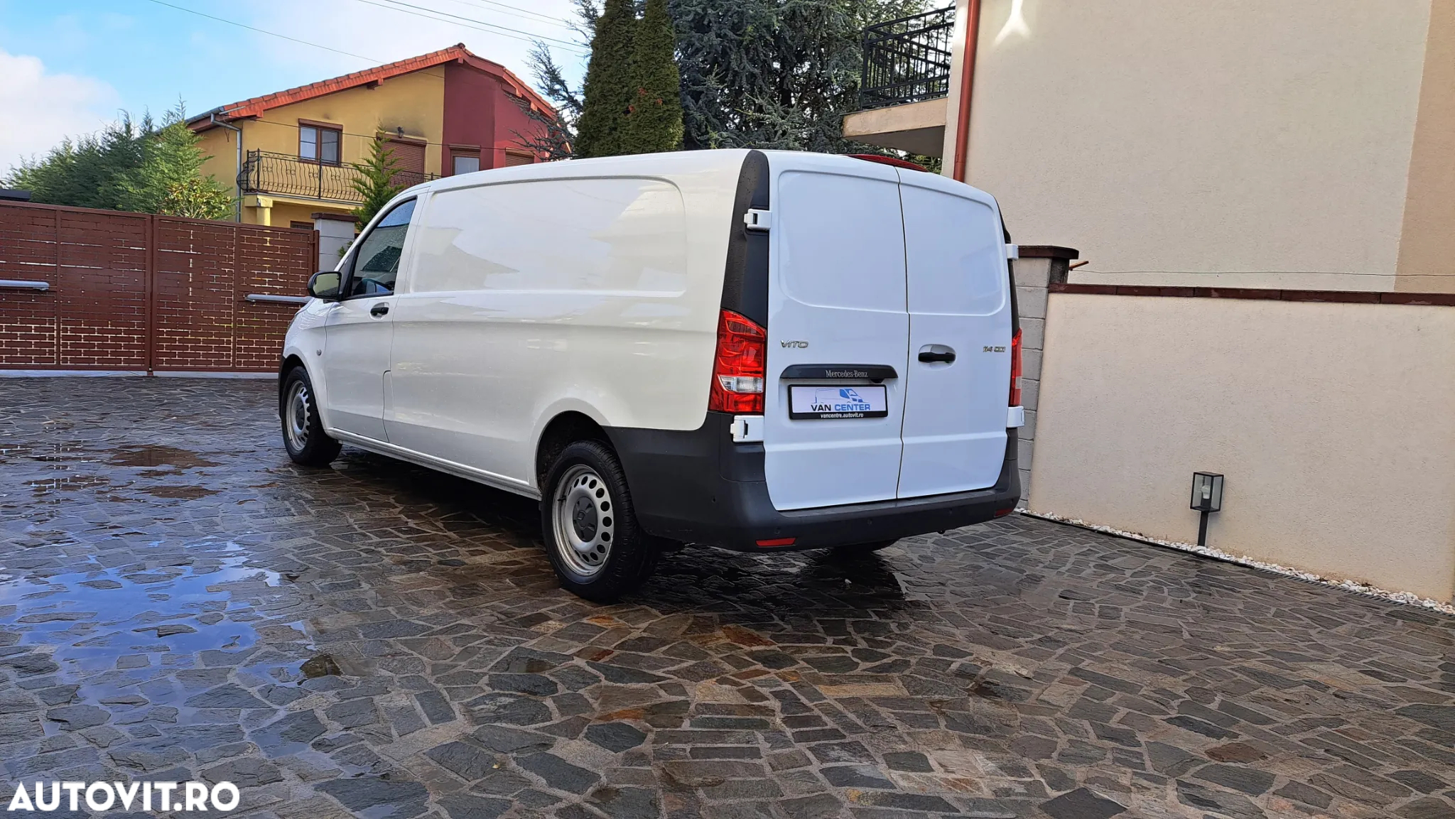 Mercedes-Benz Vito - 8