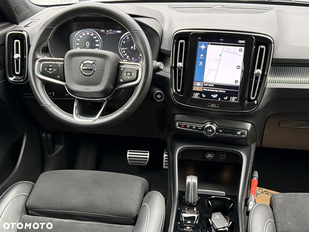 Volvo XC 40 T3 Geartronic RDesign - 12