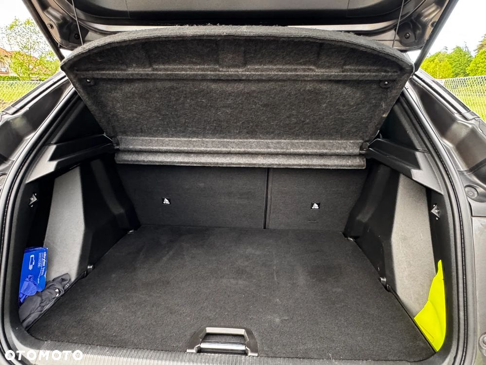 Peugeot 2008 1.2 PureTech GT S&S EAT8 - 21
