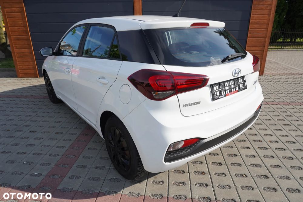Hyundai i20 blue 1.2 Classic - 5