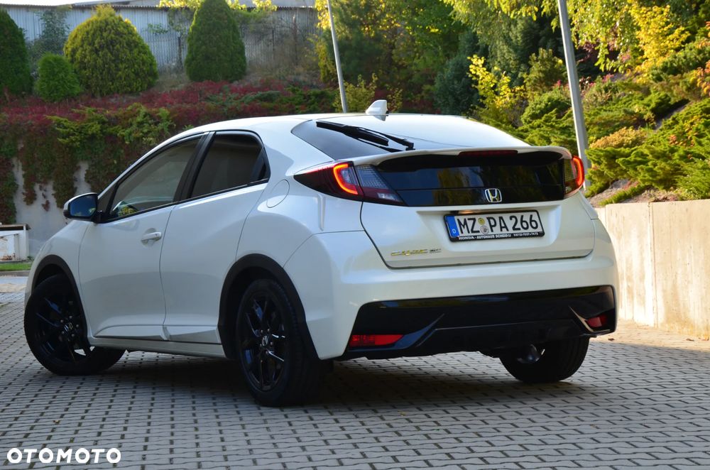 Honda Civic 1.8i-VTEC Sport - 33