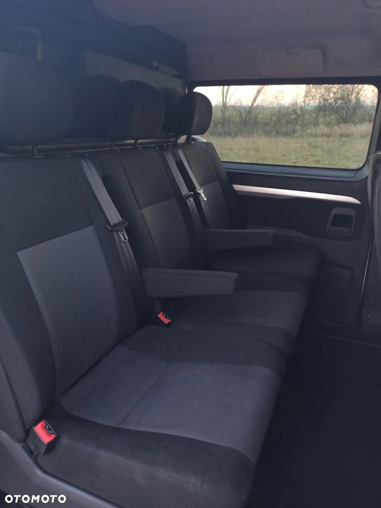 Opel Vivaro - 21