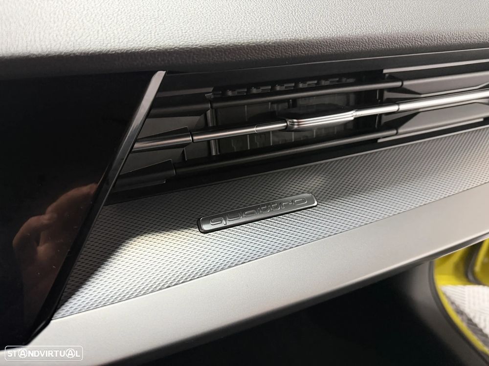 Audi S3 S tronic - 16