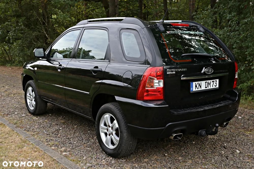 Kia Sportage 2.0 2WD Cup - 25