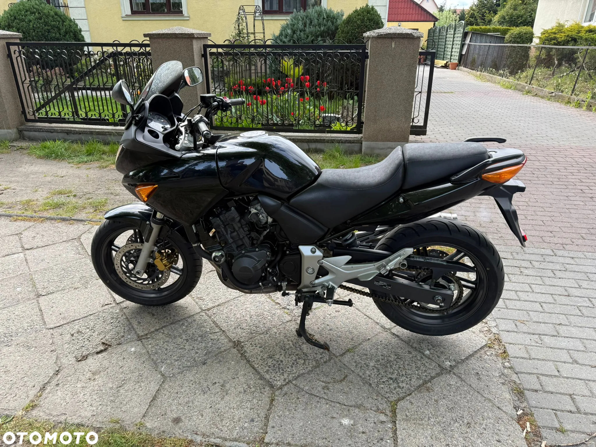 Honda CBF - 12