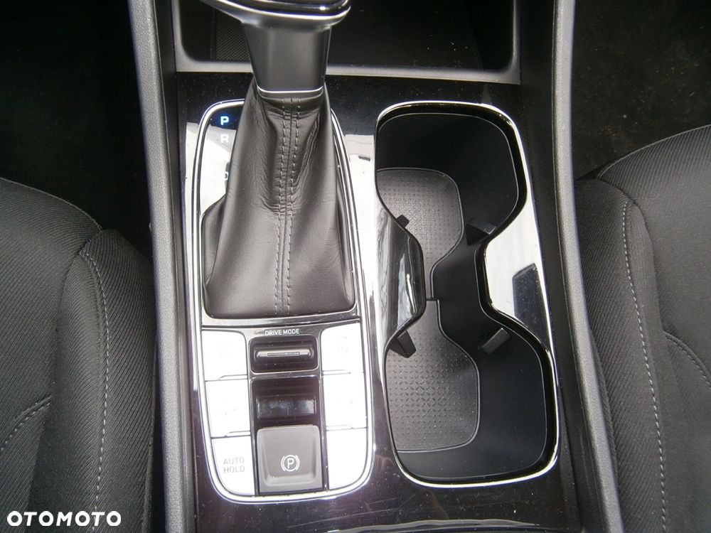 Hyundai Tucson ver-1-6-t--gdi-style-4wd-dct - 12