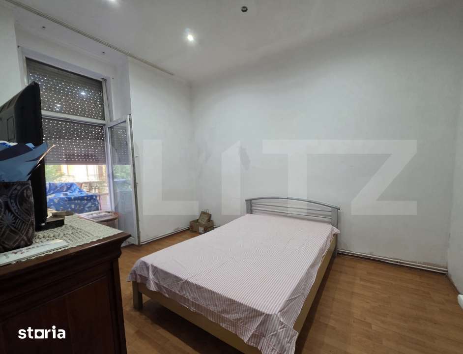Apartament cu 3 camere de vanzare, 57 mp, zona Centrala — fotografia 1