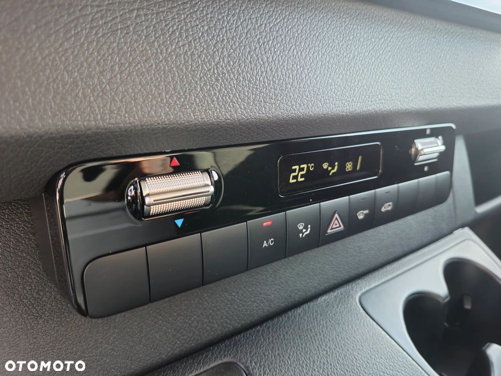 Mercedes-Benz sPRINTER - 20