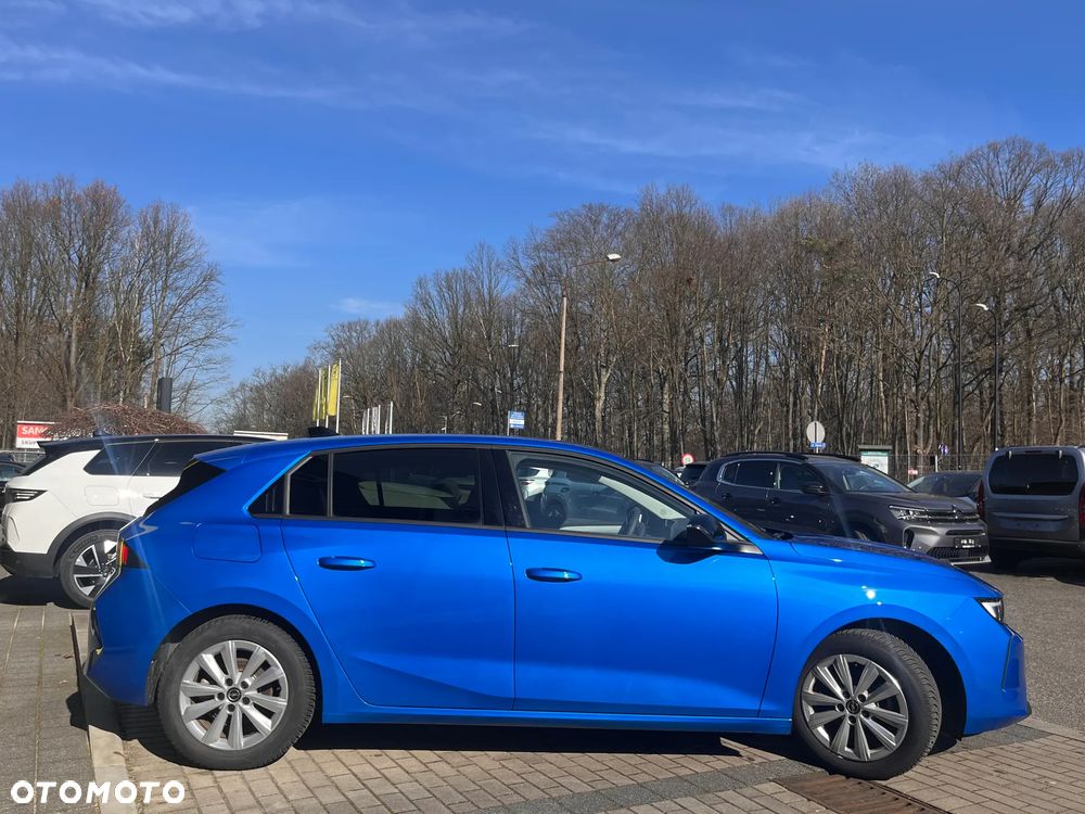 Opel Astra 1.2 T Edition S&S - 3