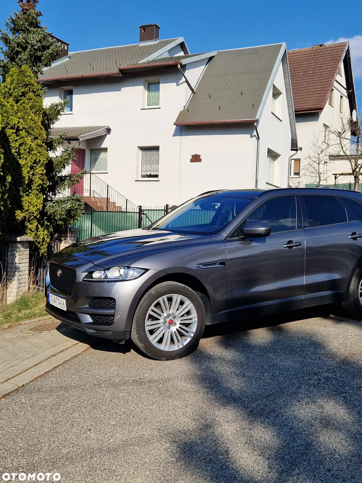 Jaguar F-Pace - 9