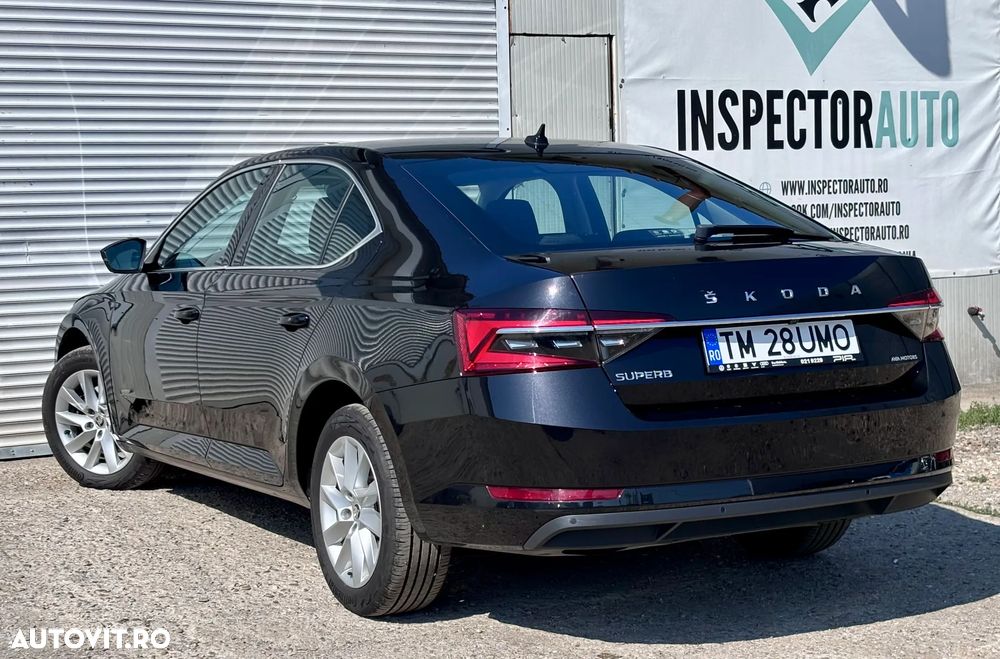 Skoda Superb 2.0 TDI DSG Style - 10