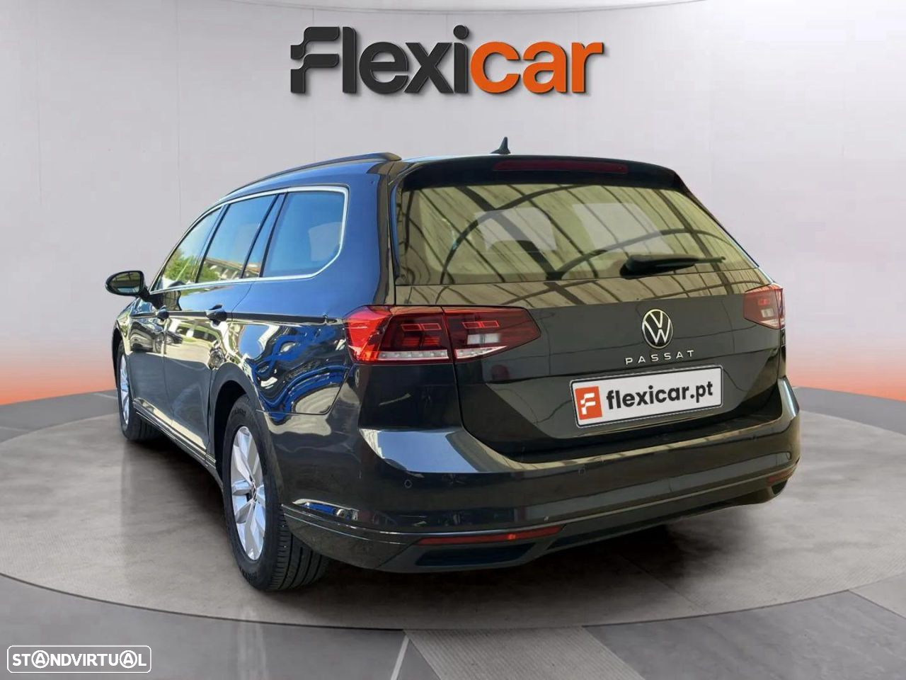 VW Passat Variant 2.0 TDi Business DSG - 5