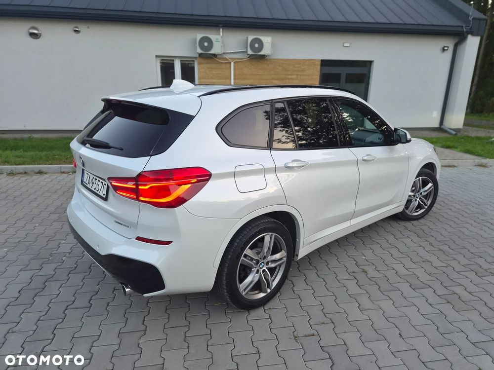 BMW X1 xDrive25i M Sport - 16