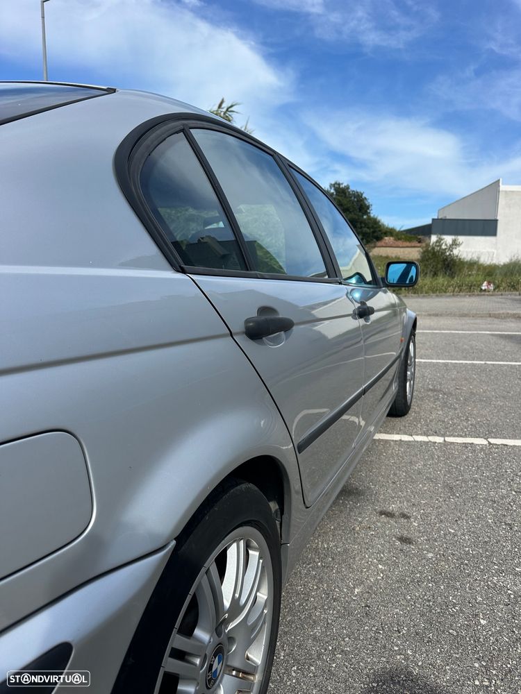 BMW 320 d - 10