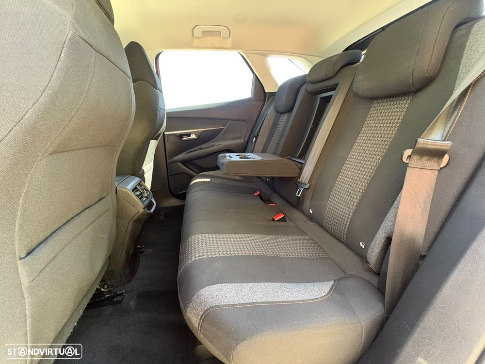 Peugeot 3008 BlueHDi 120 Stop & Start Active - 28