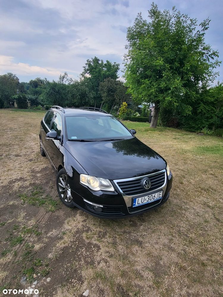 Volkswagen Passat 2.0 TDI DPF BlueMotion Technology Comfortline - 1