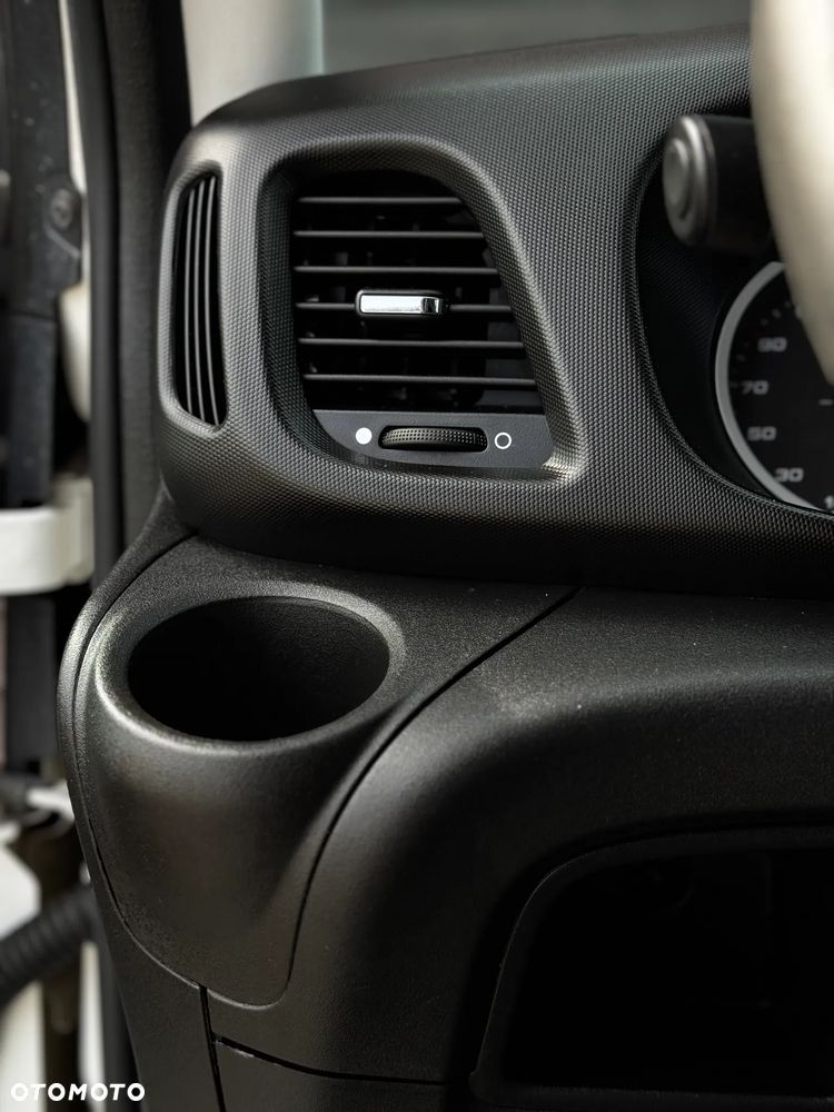 Iveco DAILY 35C16 C 16 - 27