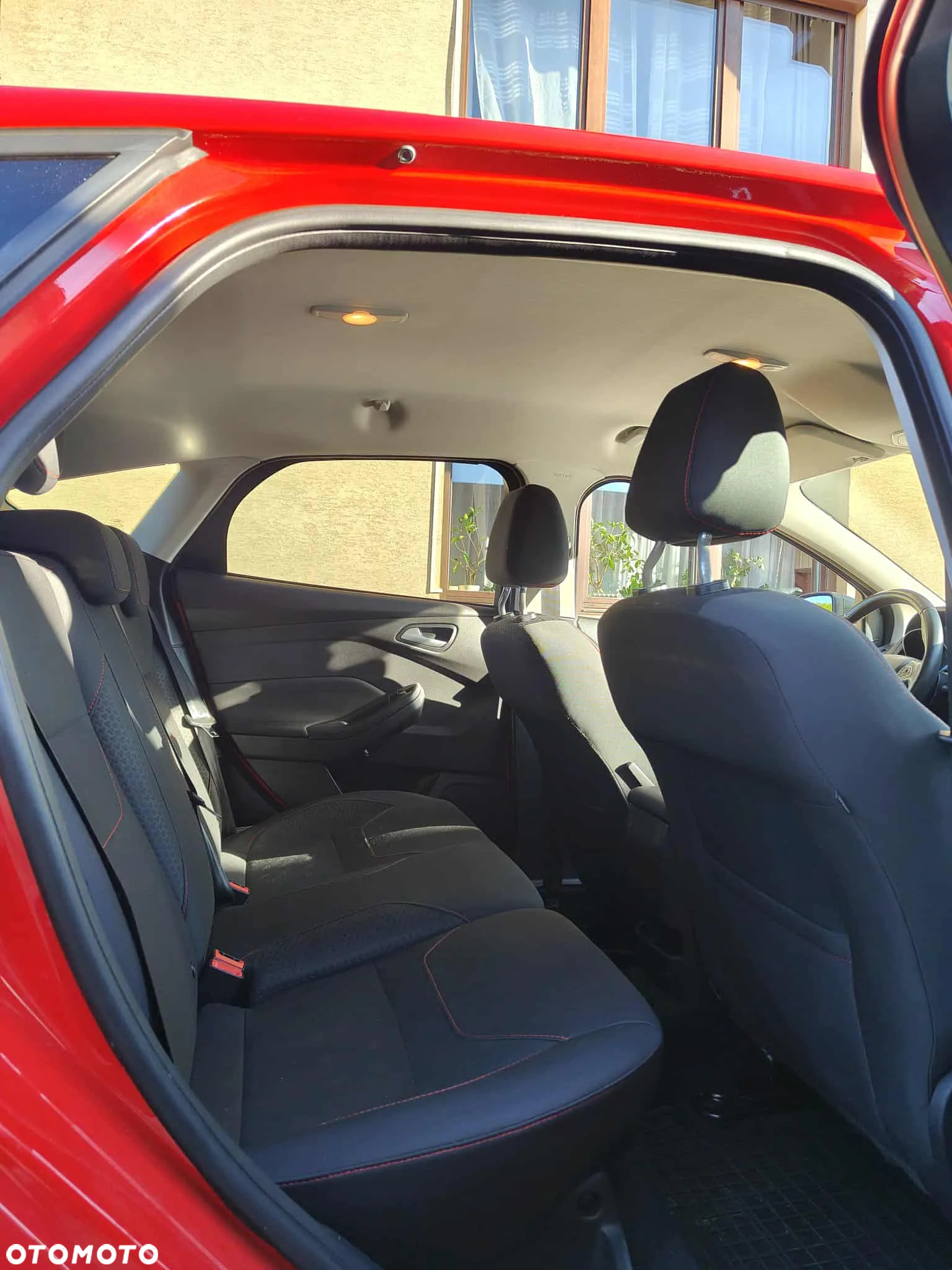 Ford Focus 1.5 EcoBoost Start-Stopp-System ST-Line - 16