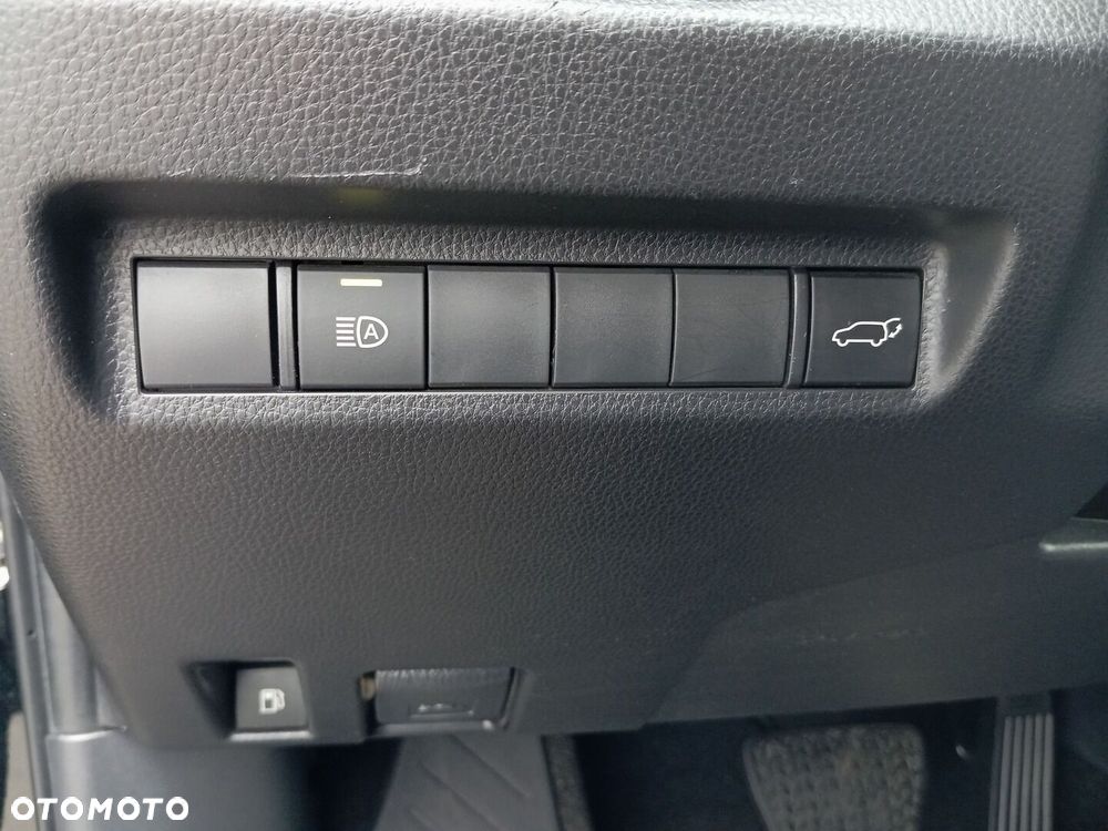 Toyota RAV4 - 16