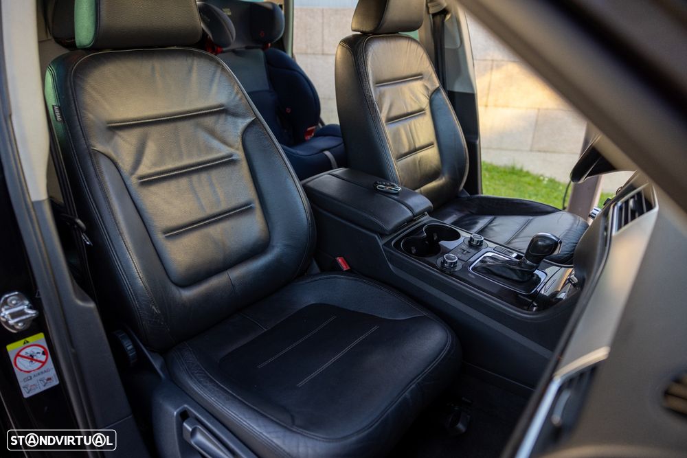 VW Touareg 3.0 TDI V6 Tiptronic - 10