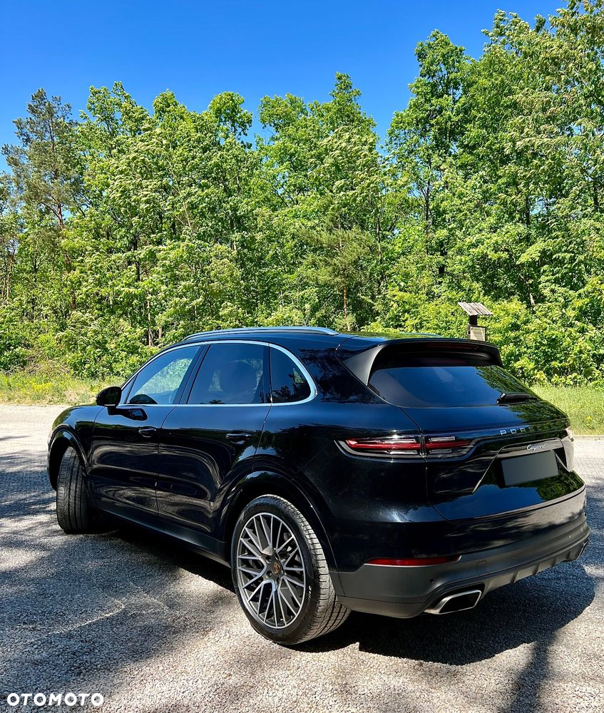 Porsche Cayenne - 10