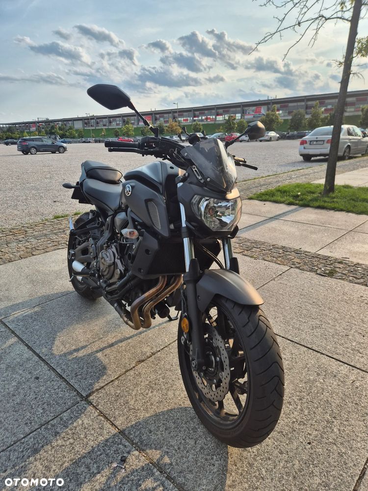 Yamaha MT - 6