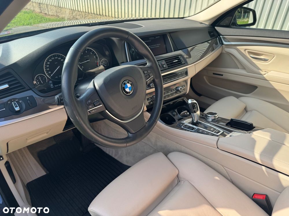 BMW Seria 5 - 33