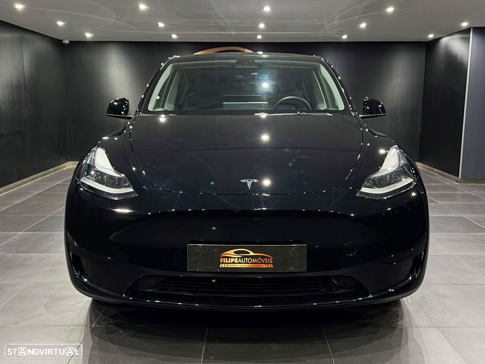 Tesla Model Y Standard - 2