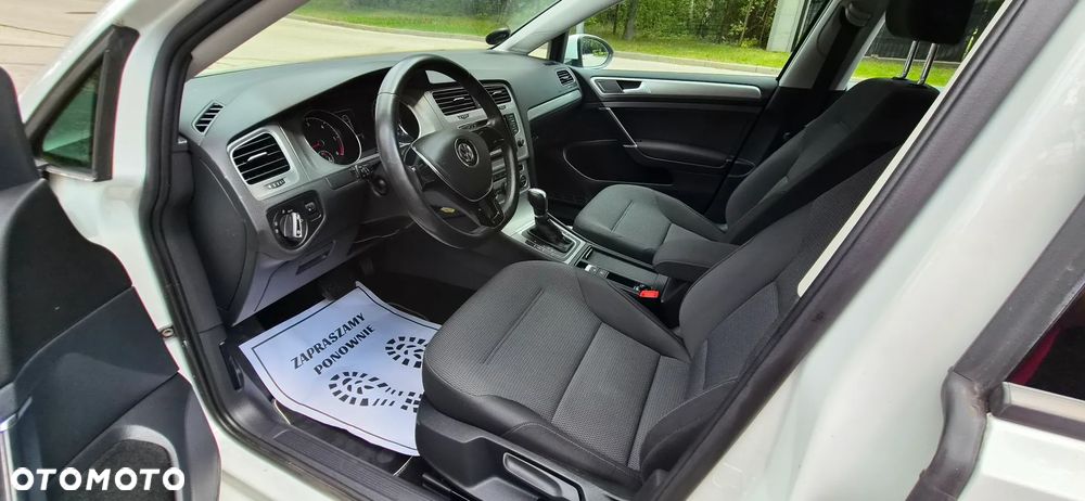 Volkswagen Golf 1.6 TDI Trendline DSG - 19