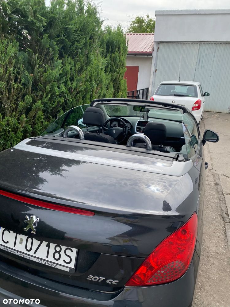 Peugeot 207 CC - 1