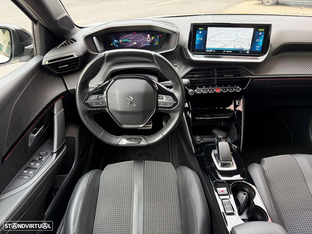 Peugeot e-208 50 kWh GT Pack - 10