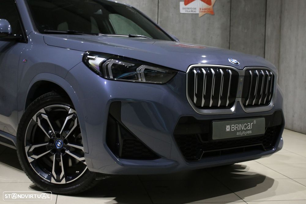 BMW iX1 xDrive30 Pack Desportivo M - 6