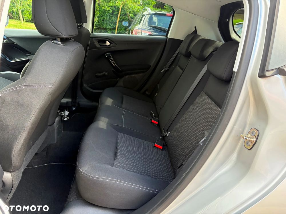 Peugeot 208 1.4 HDi Active Pack - 6