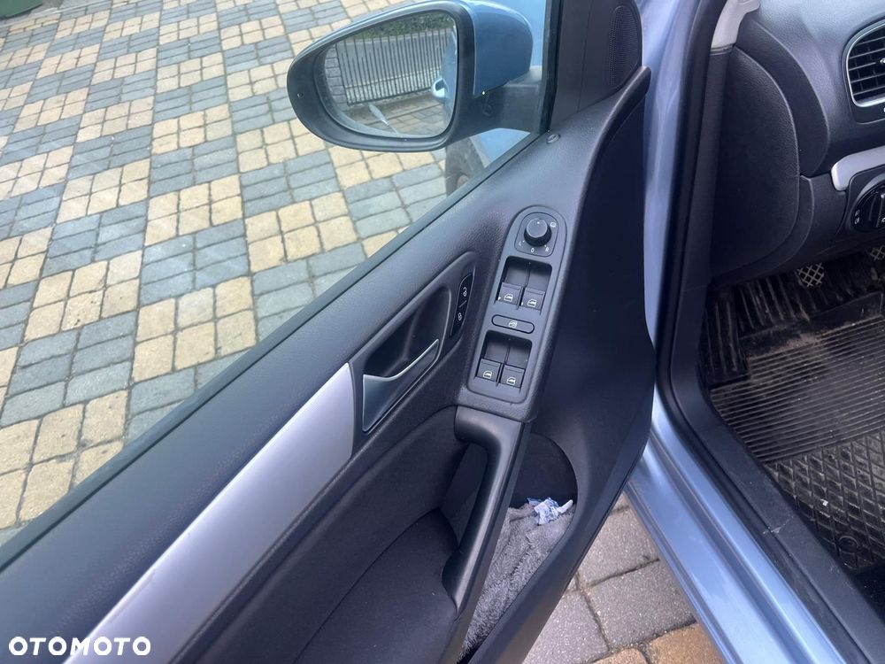 Volkswagen Golf 1.6 TDI Comfortline - 9