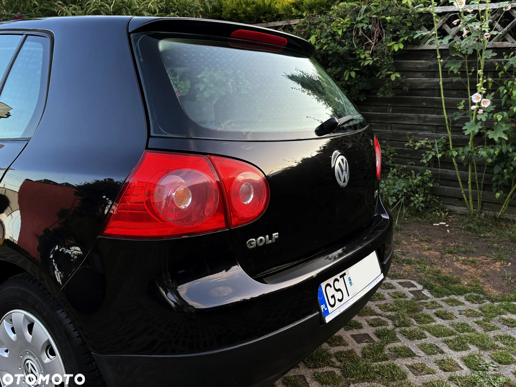 Volkswagen Golf V 1.4 FSI Comfortline - 24