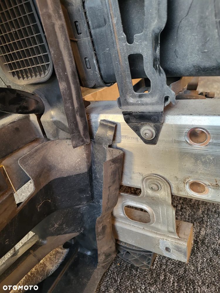 Bmw f20 f21 n47 automat pas przedni komplet chłodnic - 13