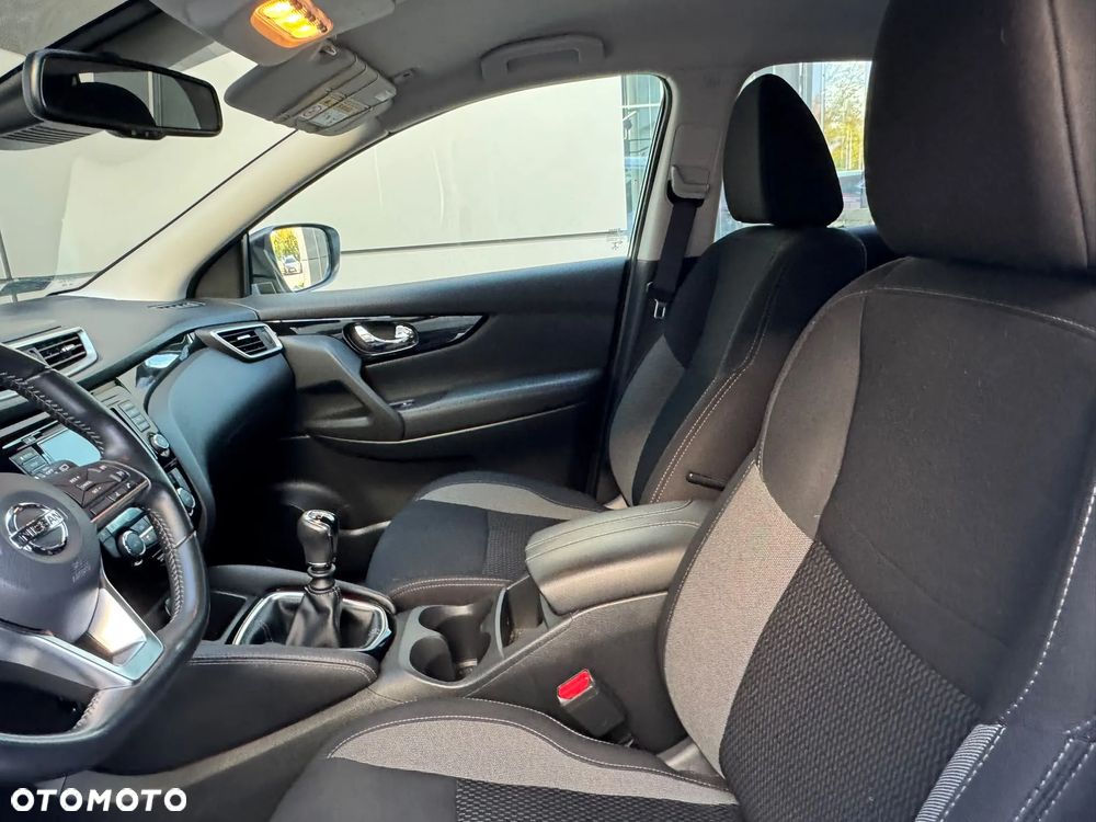Nissan Qashqai 1.3 DIG-T Acenta - 11