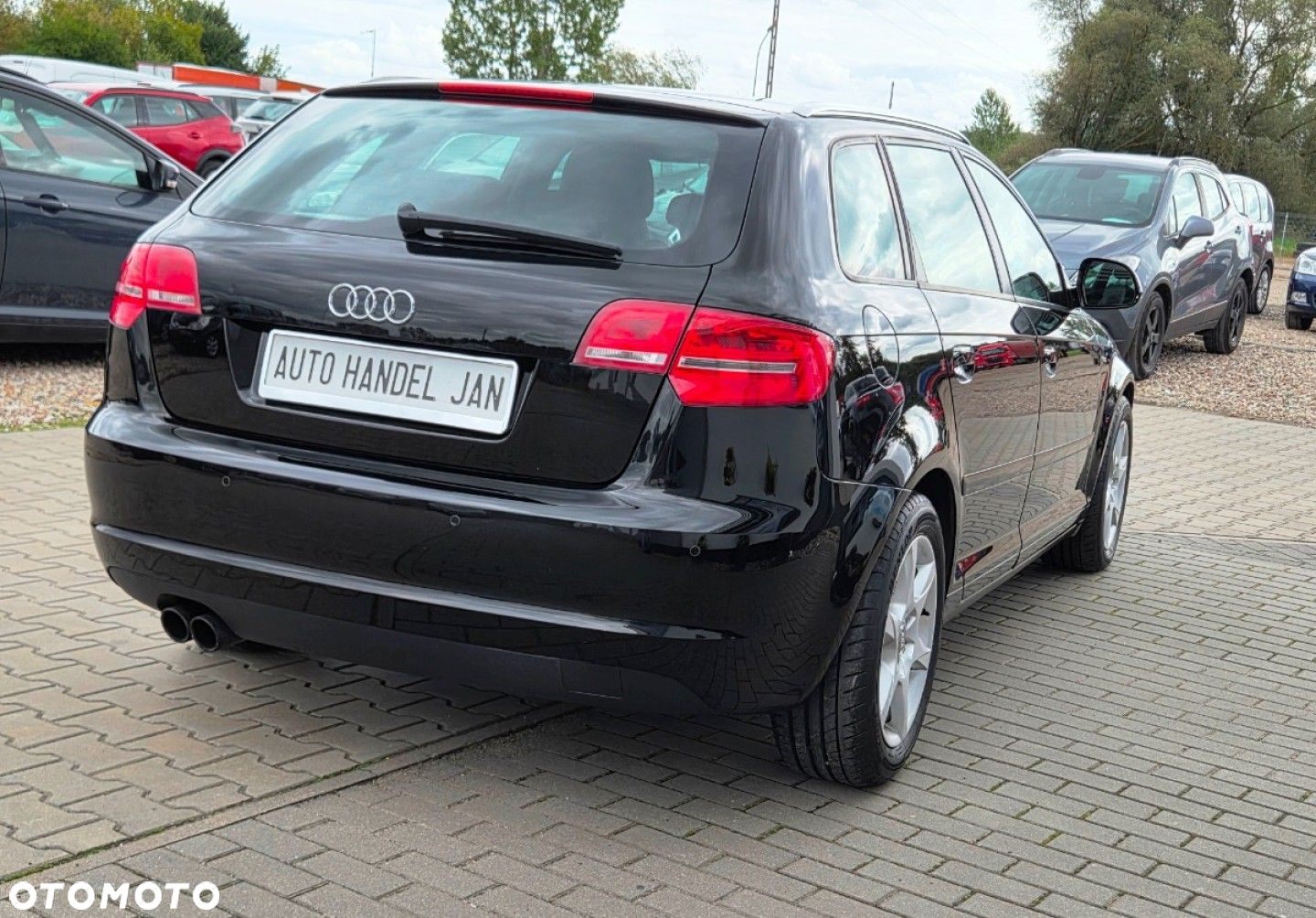 Audi A3 Sportback - 2