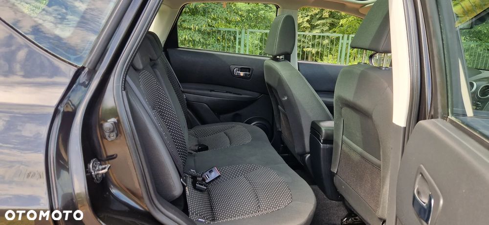Nissan Qashqai 1.6 visia - 14